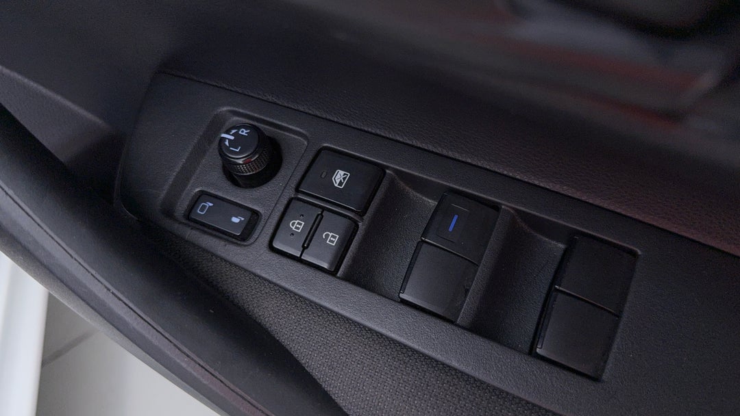 Drivers Side Door Panel Controls