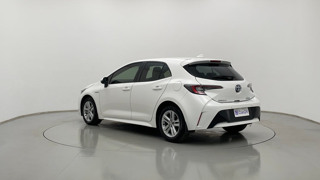 Left Back Diagonal (45- Degree) View