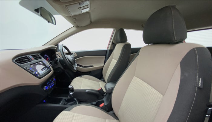 2019 Hyundai Elite i20 ASTA 1.2 (O), Petrol, Manual, 12,605 km, Right Side Front Door Cabin