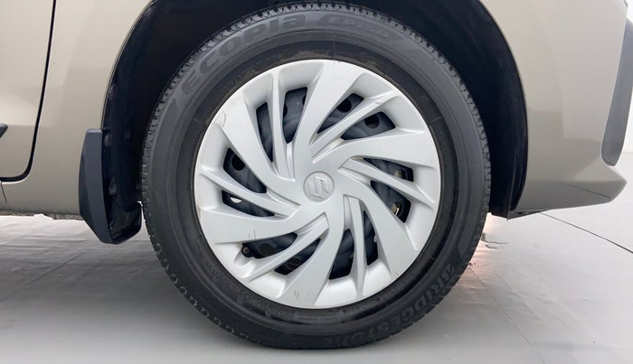 2019 Maruti Ertiga VDI, Diesel, Manual, 31,584 km, Right Front Tyre