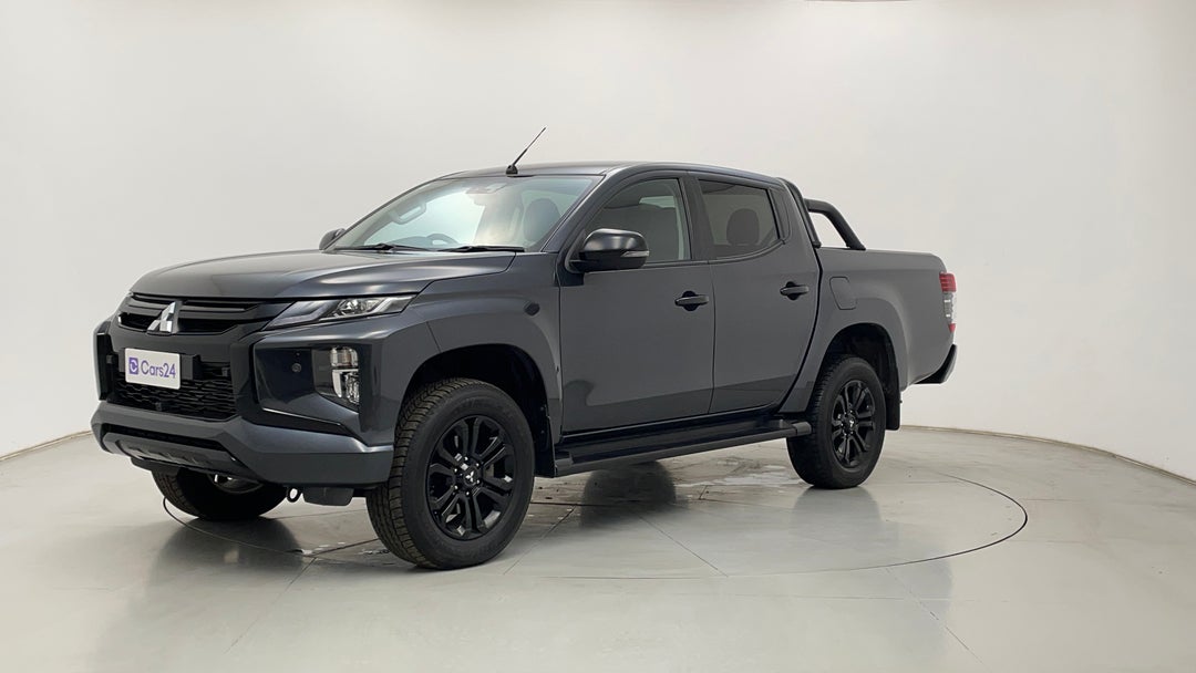 Left Front Diagonal (45- Degree) View