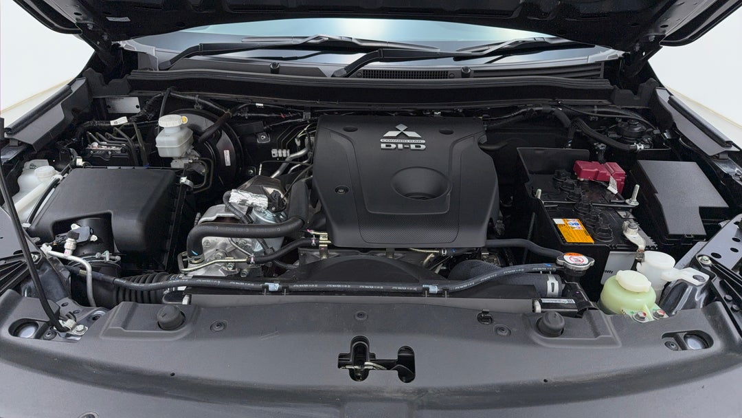 Open Bonnet (Engine)