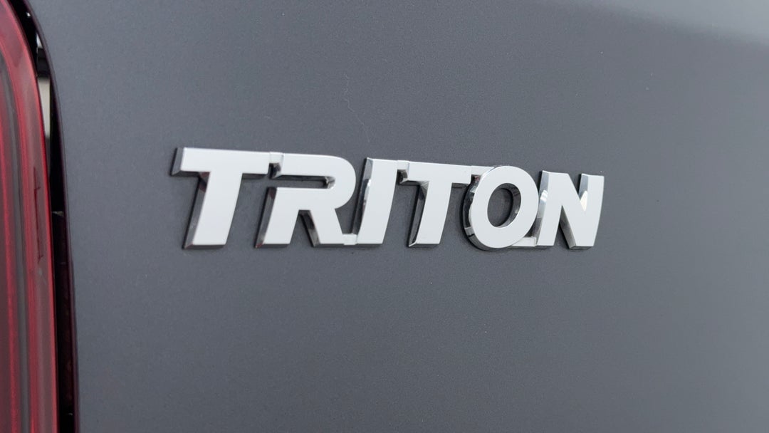 Badge (Boot Left Side)