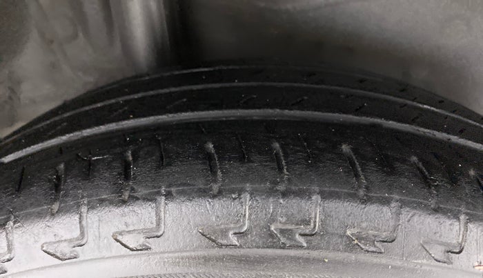 2017 Honda Jazz 1.2L I-VTEC V, Petrol, Manual, 91,115 km, Right Rear Tyre Tread