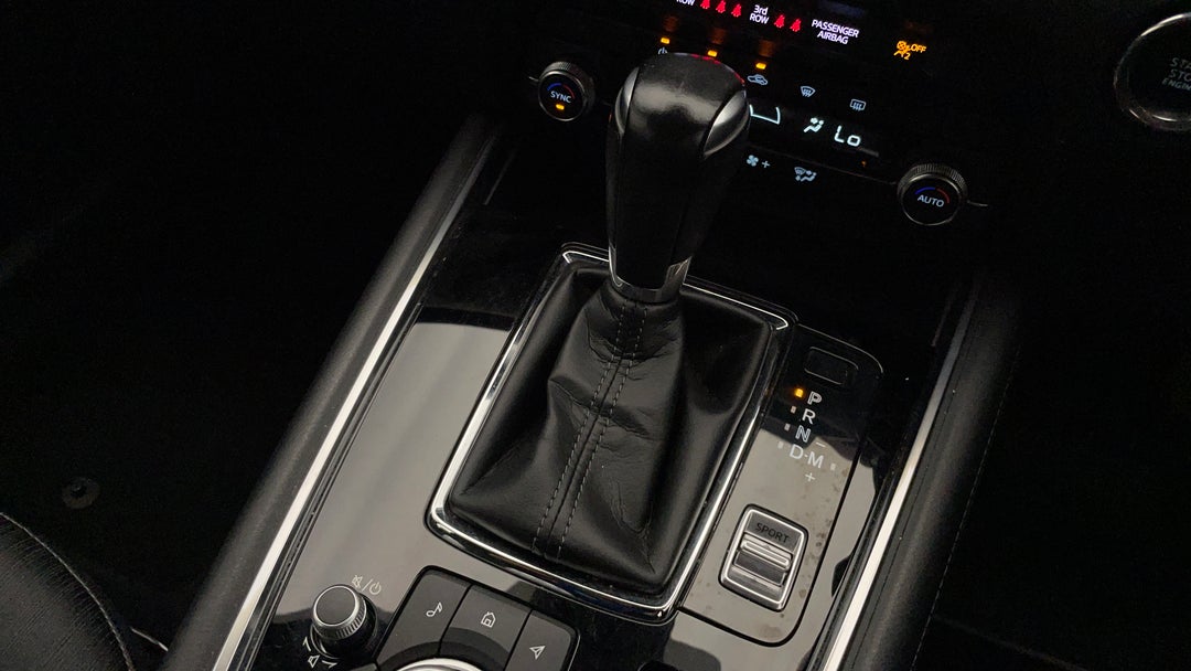 2023 Mazda CX-8 G25 Sport (fwd), Automatic, 42730 km, Gear Lever 