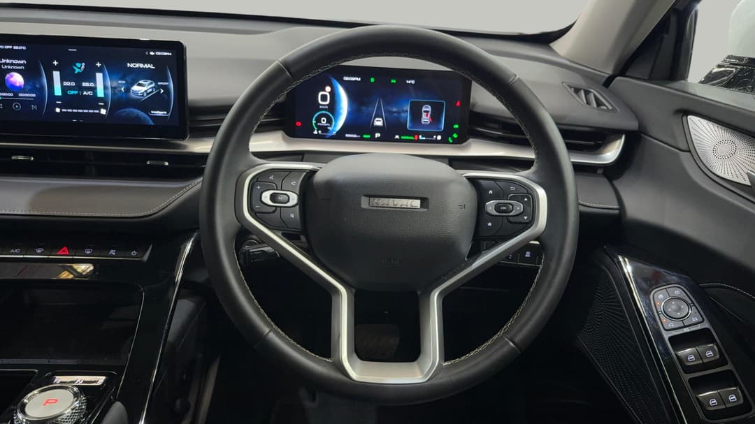 2022 GWM Haval H6 Lux Hybrid, Automatic, 58992 km, Steering Wheel Close-up