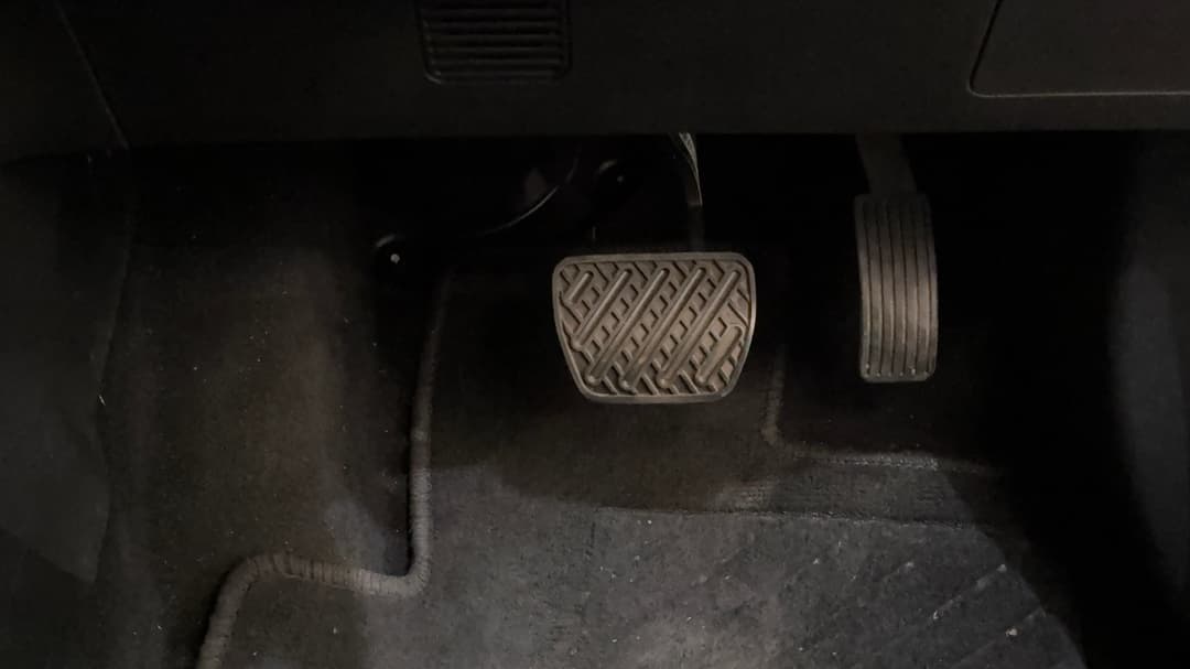2022 GWM Haval H6 Lux Hybrid, Automatic, 58992 km, Pedals and Footmat