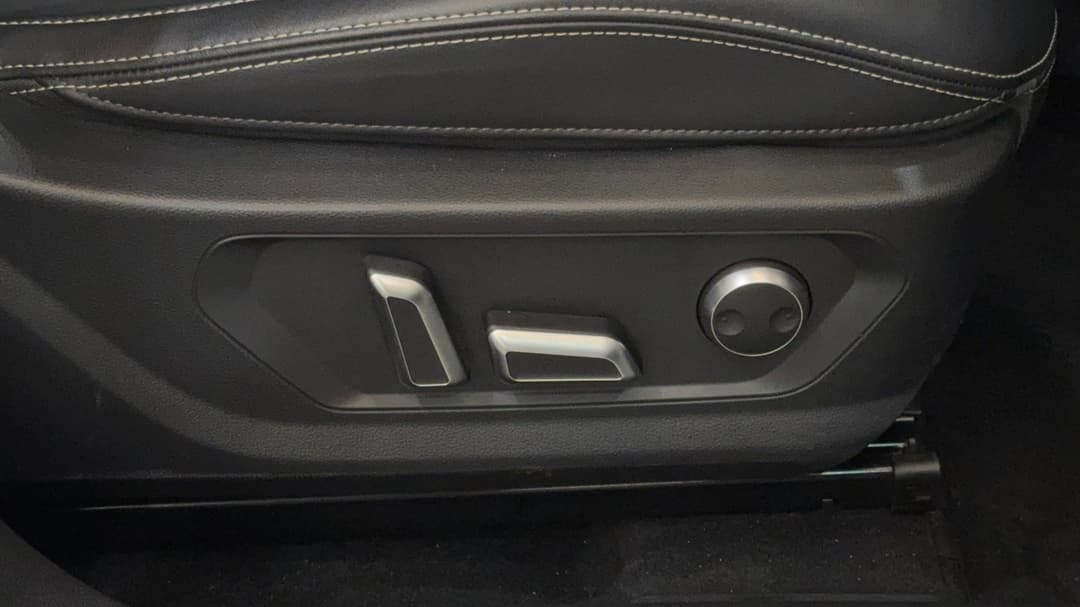 2022 GWM Haval H6 Lux Hybrid, Automatic, 58992 km, Drivers Side Adjustment Panel