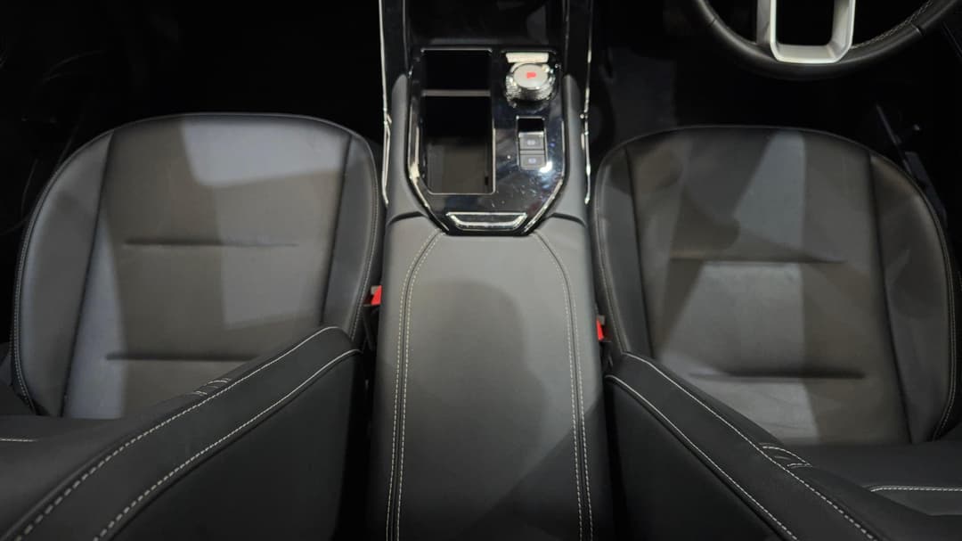 2022 GWM Haval H6 Lux Hybrid, Automatic, 58992 km, Center Console