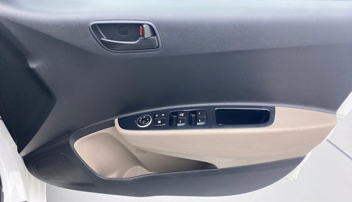 2017 Hyundai Grand i10 MAGNA 1.2 VTVT, Petrol, Manual, 16,502 km, Driver Side Door Panels Control