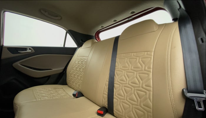 2019 Hyundai Elite i20 MAGNA PLUS 1.2, Petrol, Manual, 6,815 km, Right Side Rear Door Cabin