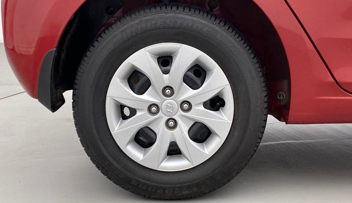 2019 Hyundai Elite i20 MAGNA PLUS 1.2, Petrol, Manual, 6,815 km, Right Rear Wheel