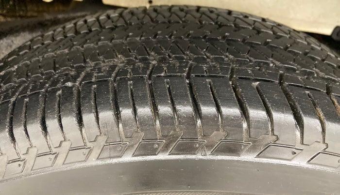 2019 Mahindra Scorpio S9, Diesel, Manual, 13,629 km, Right Rear Tyre Tread