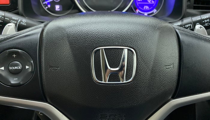 2016 Honda Jazz 1.2 V AT, Petrol, Automatic, 36,725 km, Paddle Shifters