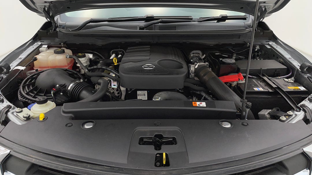 Open Bonnet (Engine)