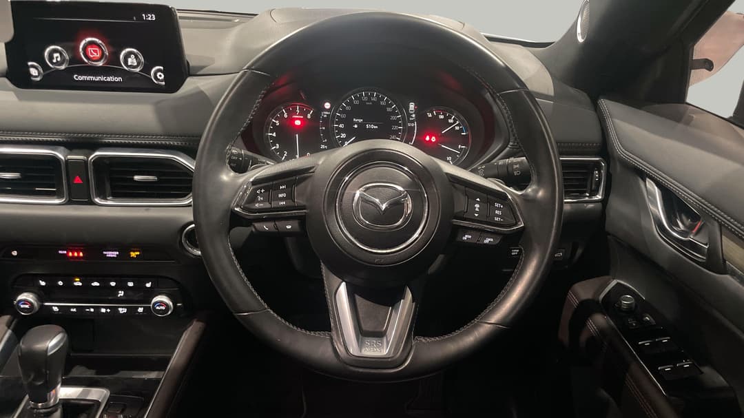 2020 Mazda CX-5 Akera (4x4), Automatic, 54640 km, Steering Wheel Close-up