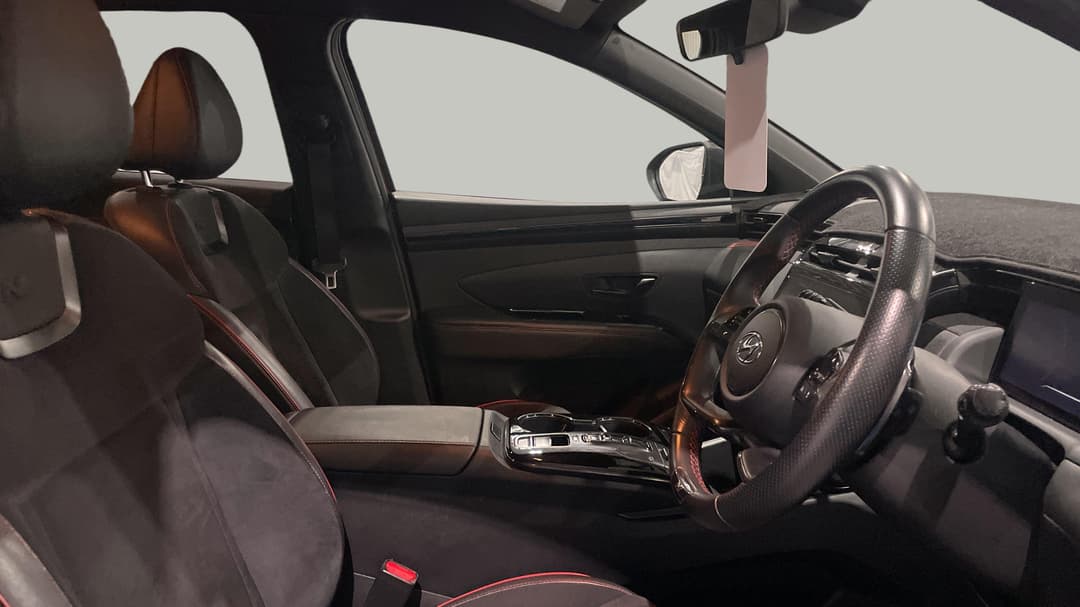 2021 Hyundai Tucson Elite N Line (AWD), Automatic, 70351 km, Right Side Front Door Cabin View