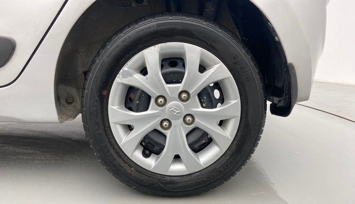 2016 Hyundai Grand i10 SPORTZ 1.2 KAPPA VTVT, Petrol, Manual, 24,887 km, Left Rear Wheel