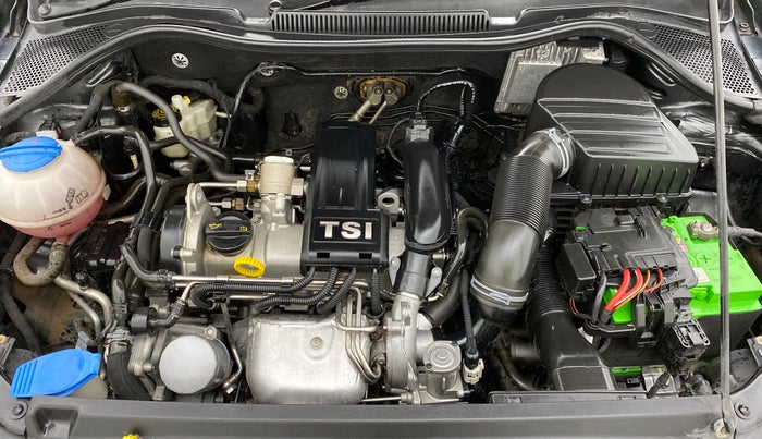 2016 Volkswagen Polo GT TSI 1.2 PETROL AT, Petrol, Automatic, 30,662 km, Open Bonet