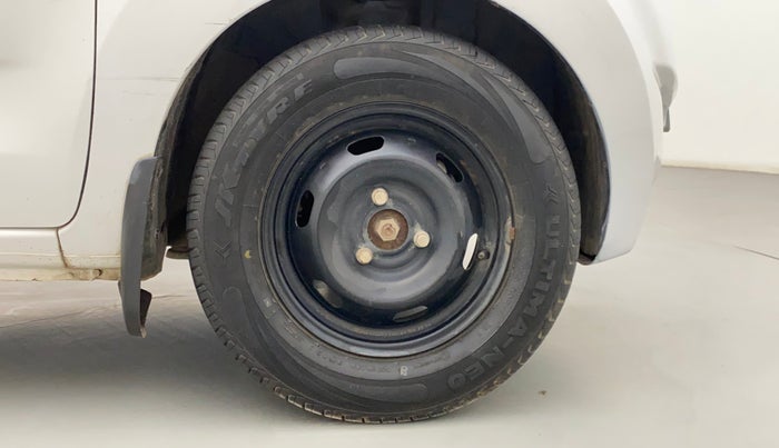 2019 Datsun Redi Go D, Petrol, Manual, 49,573 km, Right Front Wheel