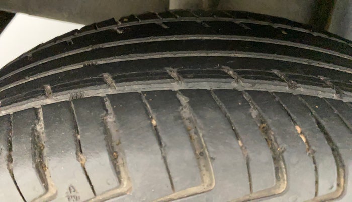 2019 Datsun Redi Go D, Petrol, Manual, 49,573 km, Right Rear Tyre Tread