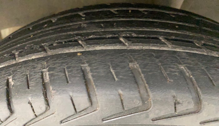 2019 Datsun Redi Go D, Petrol, Manual, 49,573 km, Left Rear Tyre Tread