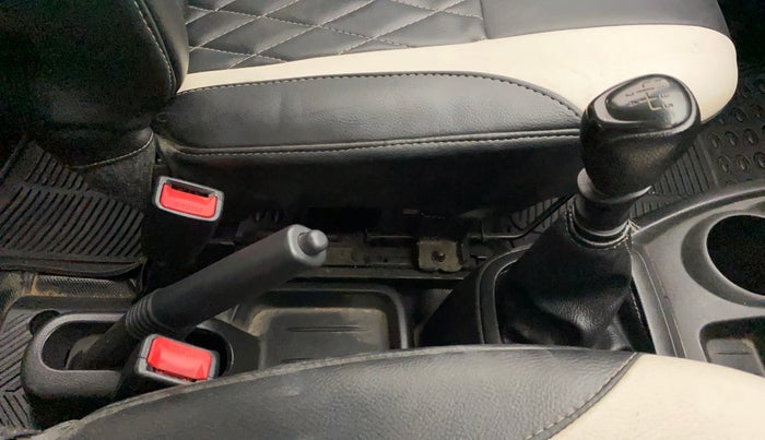 2019 Datsun Redi Go D, Petrol, Manual, 49,573 km, Gear Lever