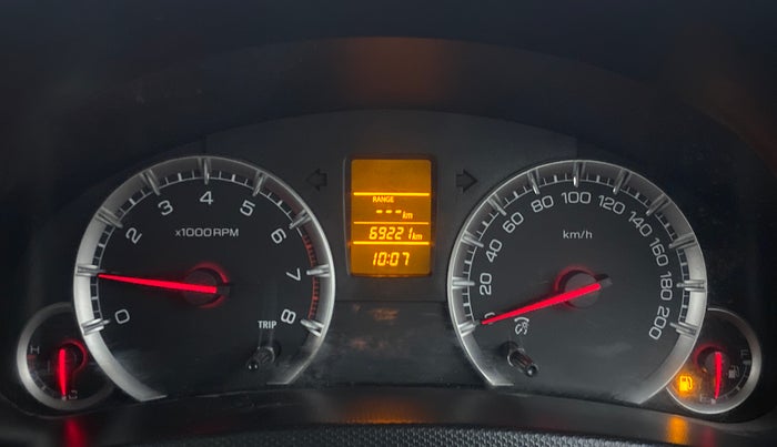 2017 Maruti Swift VXI, Petrol, Manual, 69,221 km, Odometer Image