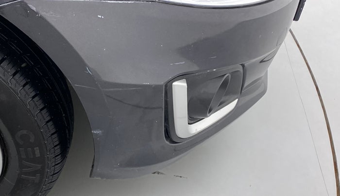 2017 Maruti Swift VXI, Petrol, Manual, 69,221 km, Front bumper - Minor scratches