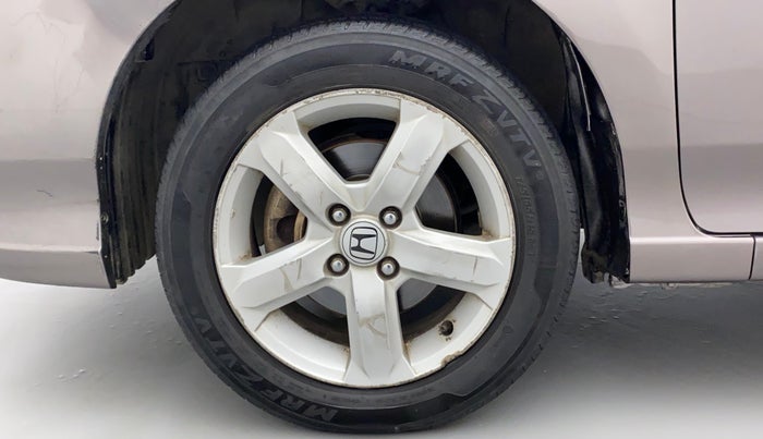2013 Honda City 1.5L I-VTEC S AT, Petrol, Automatic, 1,08,748 km, Left Front Wheel