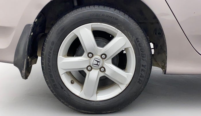 2013 Honda City 1.5L I-VTEC S AT, Petrol, Automatic, 1,08,748 km, Right Rear Wheel