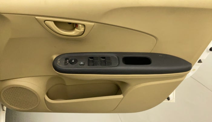 2015 Honda Amaze 1.2L I-VTEC S, Petrol, Manual, 23,016 km, Driver Side Door Panels Control