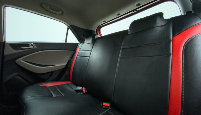 2016 Hyundai Elite i20 ASTA 1.4 CRDI, Diesel, Manual, 71,500 km, Right Side Rear Door Cabin