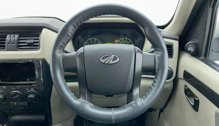 2016 Mahindra Scorpio S4+Intelli Hybrid 2WD, Diesel, Manual, 12,112 km, Steering Wheel Close Up