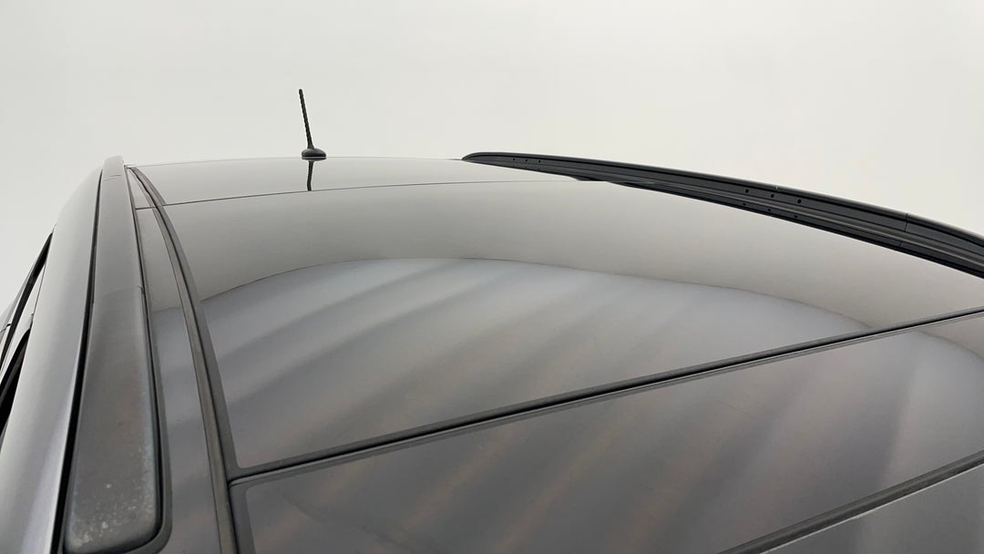 2015 Hyundai Santa Fe Highlander Crdi (4x4), Automatic, 109585 km, Roof/Sunroof View