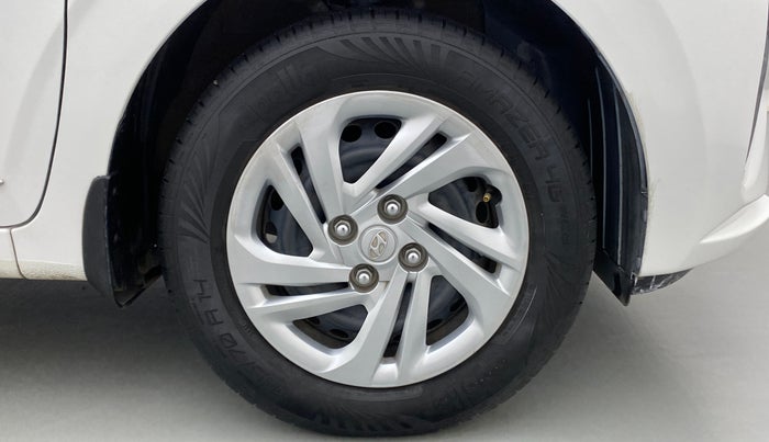 2021 Hyundai AURA S 1.2 CNG, CNG, Manual, 23,375 km, Right Front Wheel
