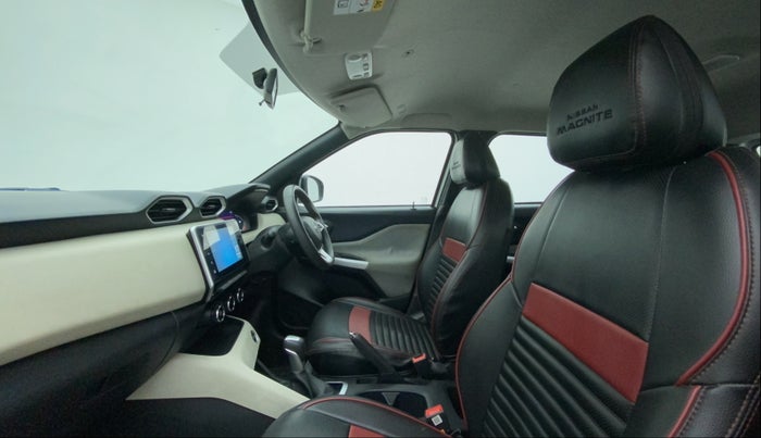 2021 Nissan MAGNITE XV TURBO CVT, Petrol, Automatic, 28,696 km, Right Side Front Door Cabin