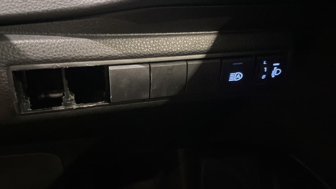 2022 Toyota Corolla Ascent Sport Hybrid, Automatic, 27307 km, Utility Switches/Buttons
