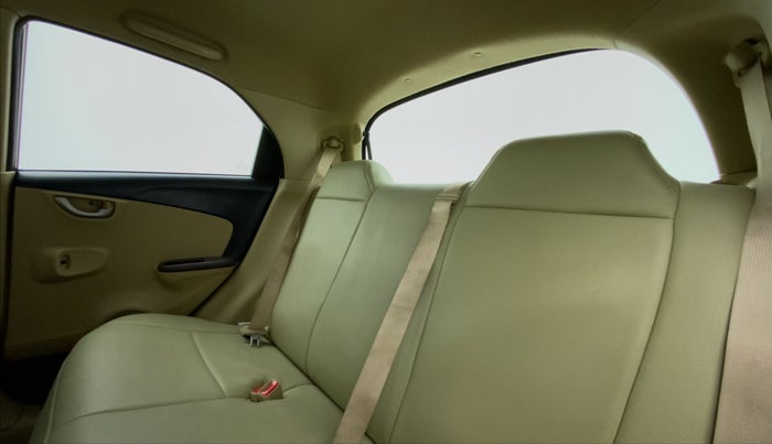2012 Honda Brio 1.2 V MT I VTEC, Petrol, Manual, 78,928 km, Right Side Rear Door Cabin