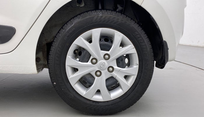2015 Hyundai Grand i10 SPORTZ 1.2 KAPPA VTVT, Petrol, Manual, 50,242 km, Left Rear Wheel