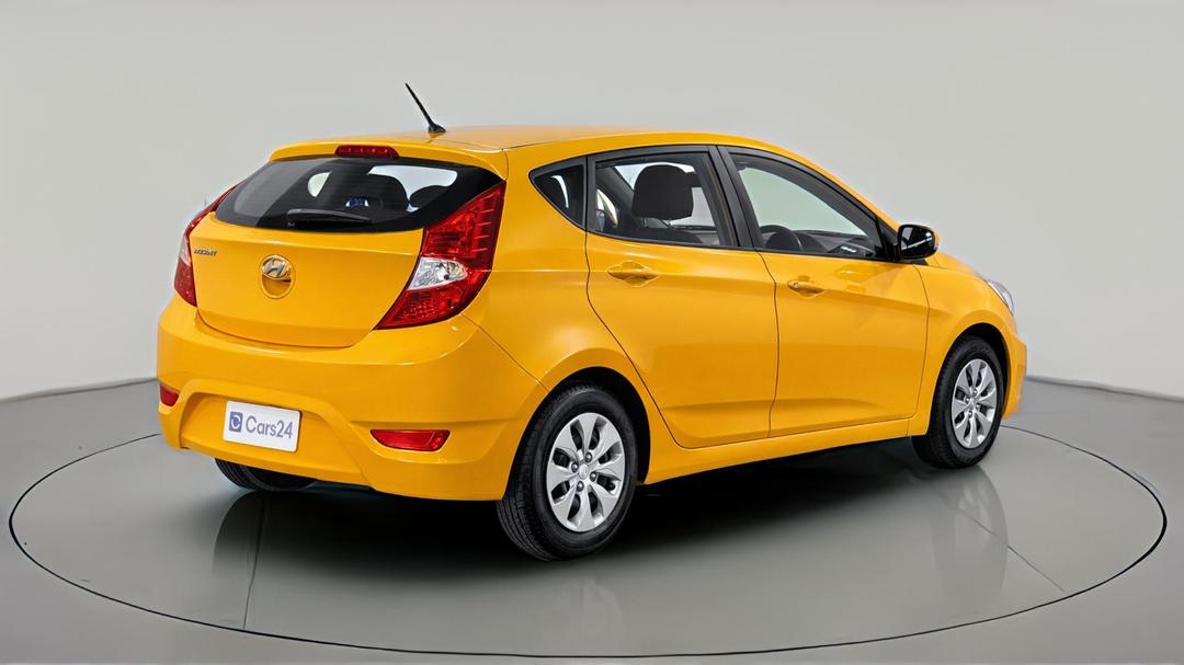 2017 Hyundai Accent Active, Automatic, 119959 km, Right Back Diagonal (45- Degree) View