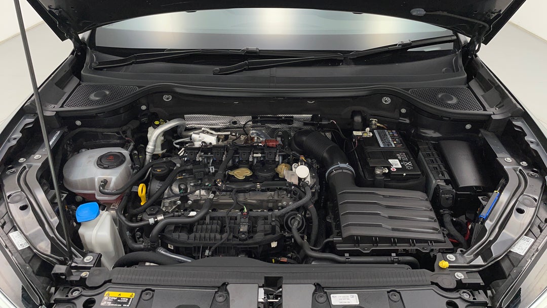 Open Bonnet (Engine)