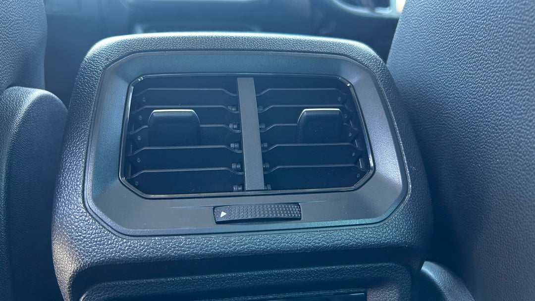 Rear A/C Vent