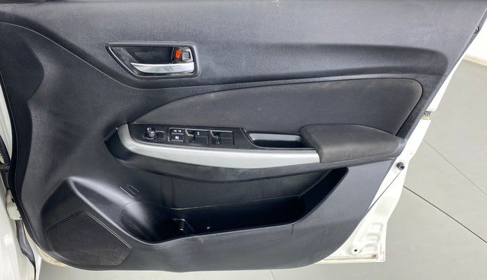 2018 Maruti Swift ZXI AMT, Petrol, Automatic, 37,338 km, Driver Side Door Panels Control