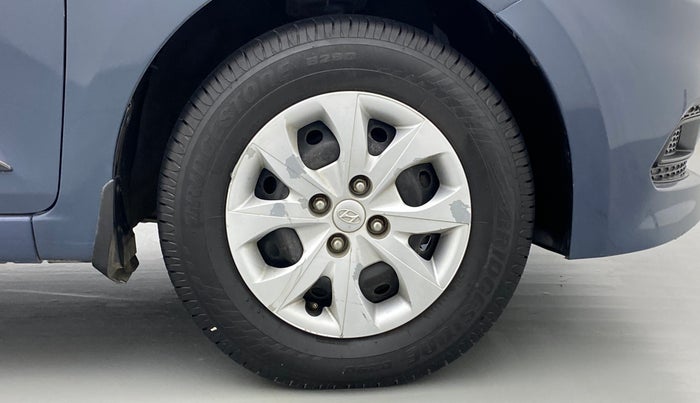 2014 Hyundai Elite i20 MAGNA 1.2, Petrol, Manual, 84,551 km, Right Front Wheel