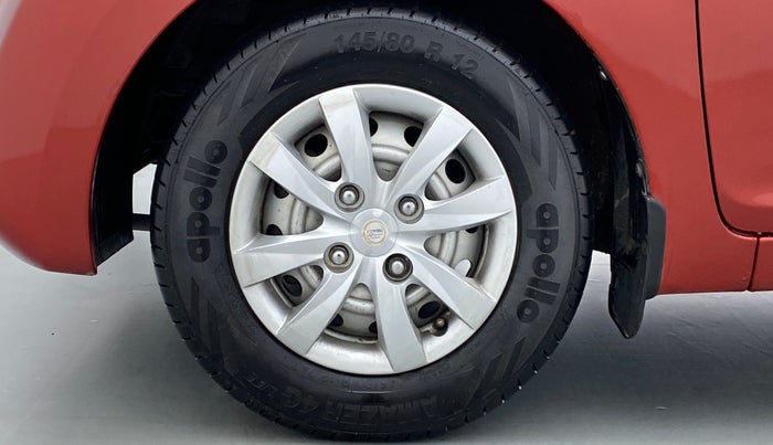 2013 Hyundai Eon D LITE PLUS, Petrol, Manual, 35,299 km, Left Front Wheel