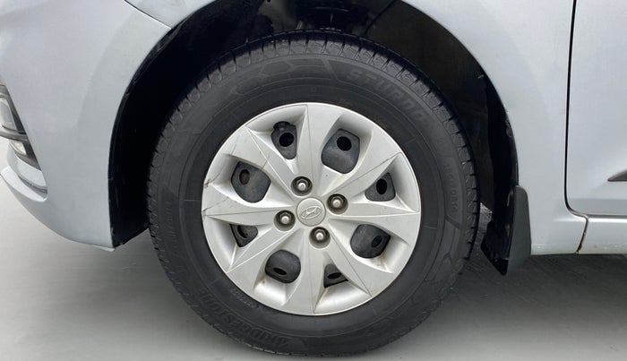 2020 Hyundai Elite i20 MAGNA PLUS 1.2, Petrol, Manual, 97,107 km, Left Front Wheel