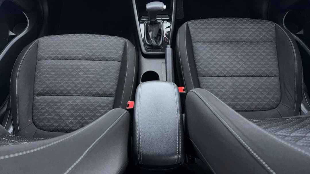 2017 Kia Rio S, Automatic, 120393 km, Center Console