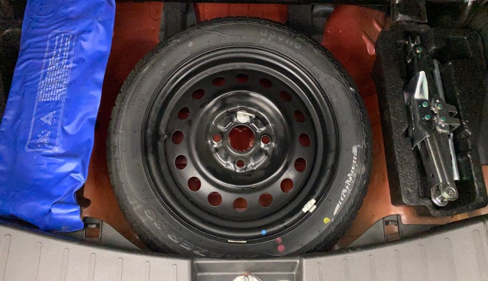 2017 Maruti Wagon R 1.0 VXI, Petrol, Manual, 14,524 km, Spare Tyre