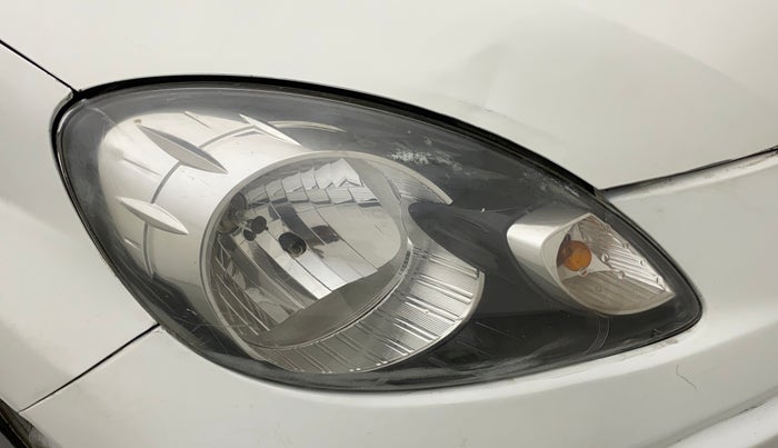 2014 Honda Amaze 1.2L I-VTEC EX, Petrol, Manual, 69,660 km, Right headlight - Minor scratches